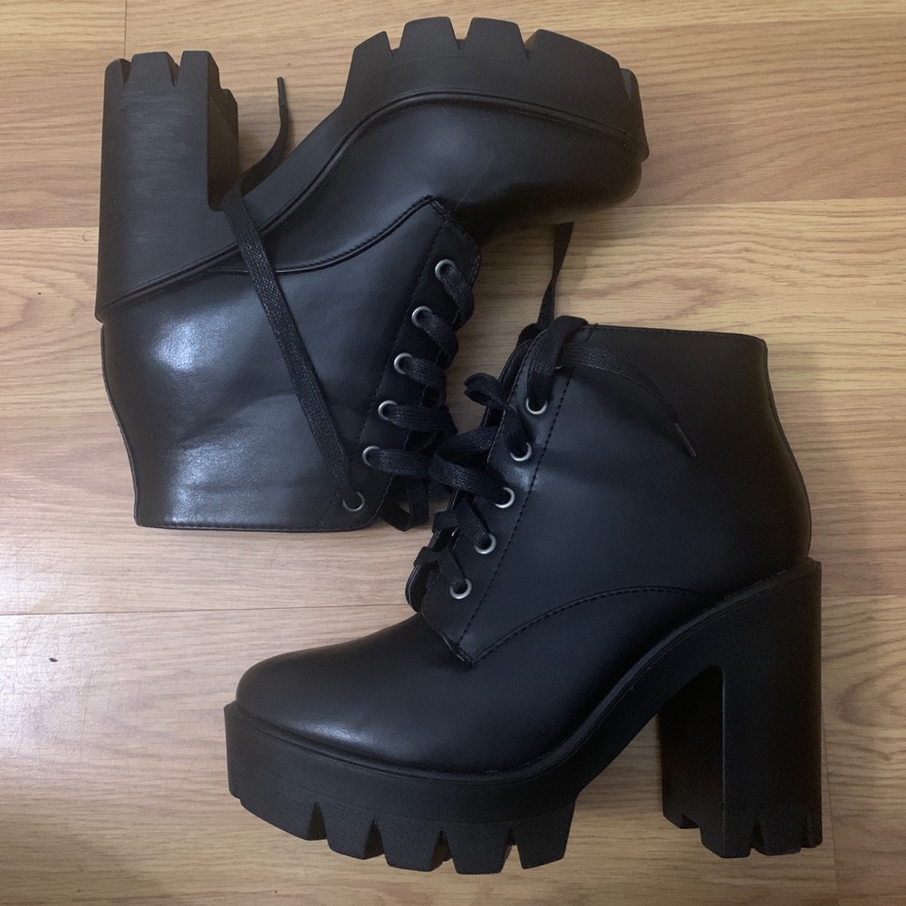 Lace up booties